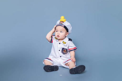 松原宝宝老摇头怎么回事