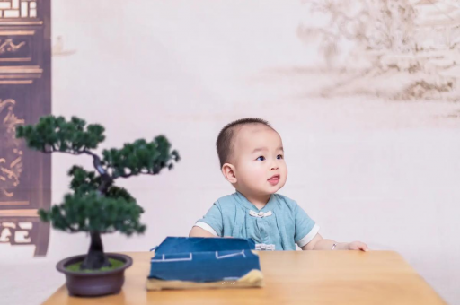 松原宝宝拉屎就哭 松原宝宝拉屎就哭